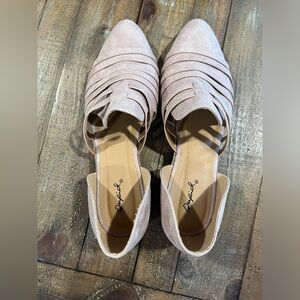 Women’s Shoes